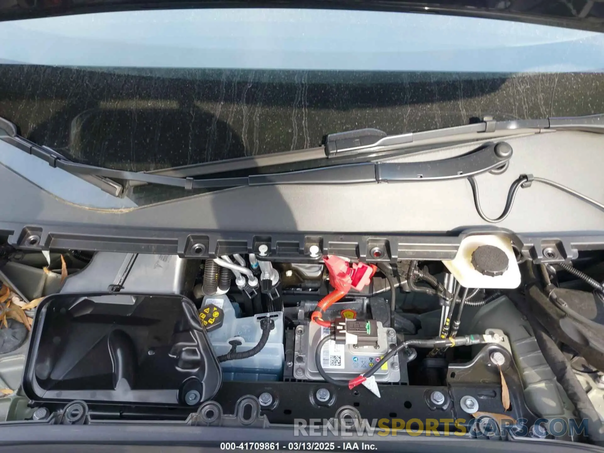 10 fotografías del automóvil dañado 7SAYGDEEXPA168444 TESLA MODEL Y 2023