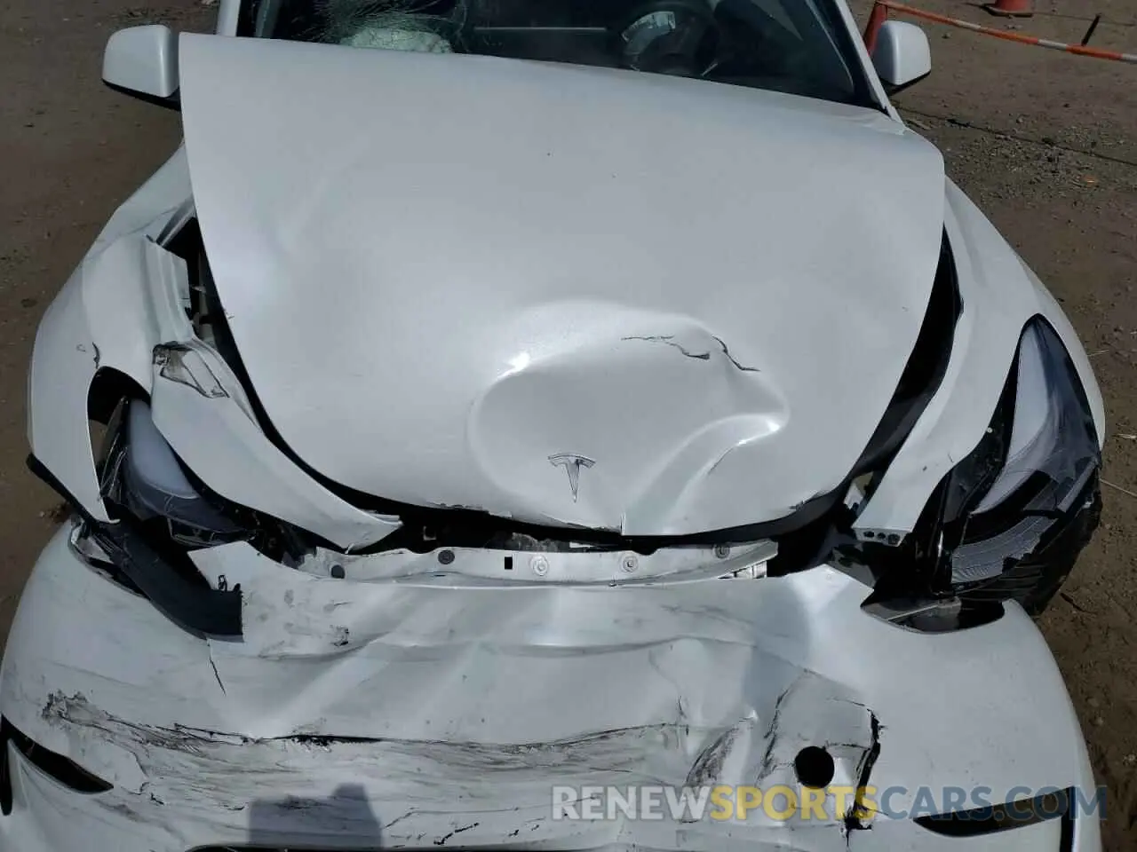 11 fotografías del automóvil dañado 7SAYGDEEXPA174003 TESLA MODEL Y 2023