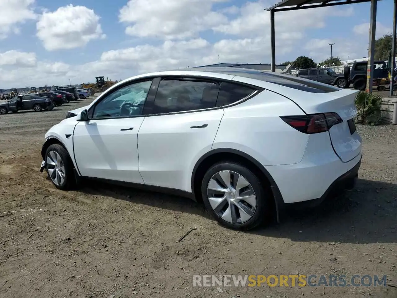 2 fotografías del automóvil dañado 7SAYGDEEXPA174003 TESLA MODEL Y 2023