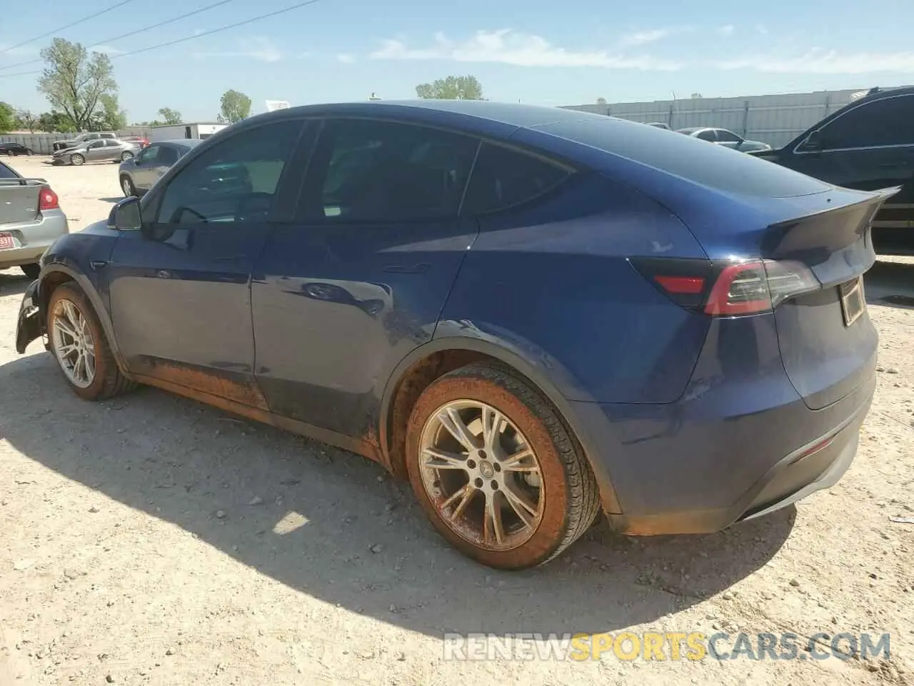 2 fotografías del automóvil dañado 7SAYGDEEXPF616099 TESLA MODEL Y 2023