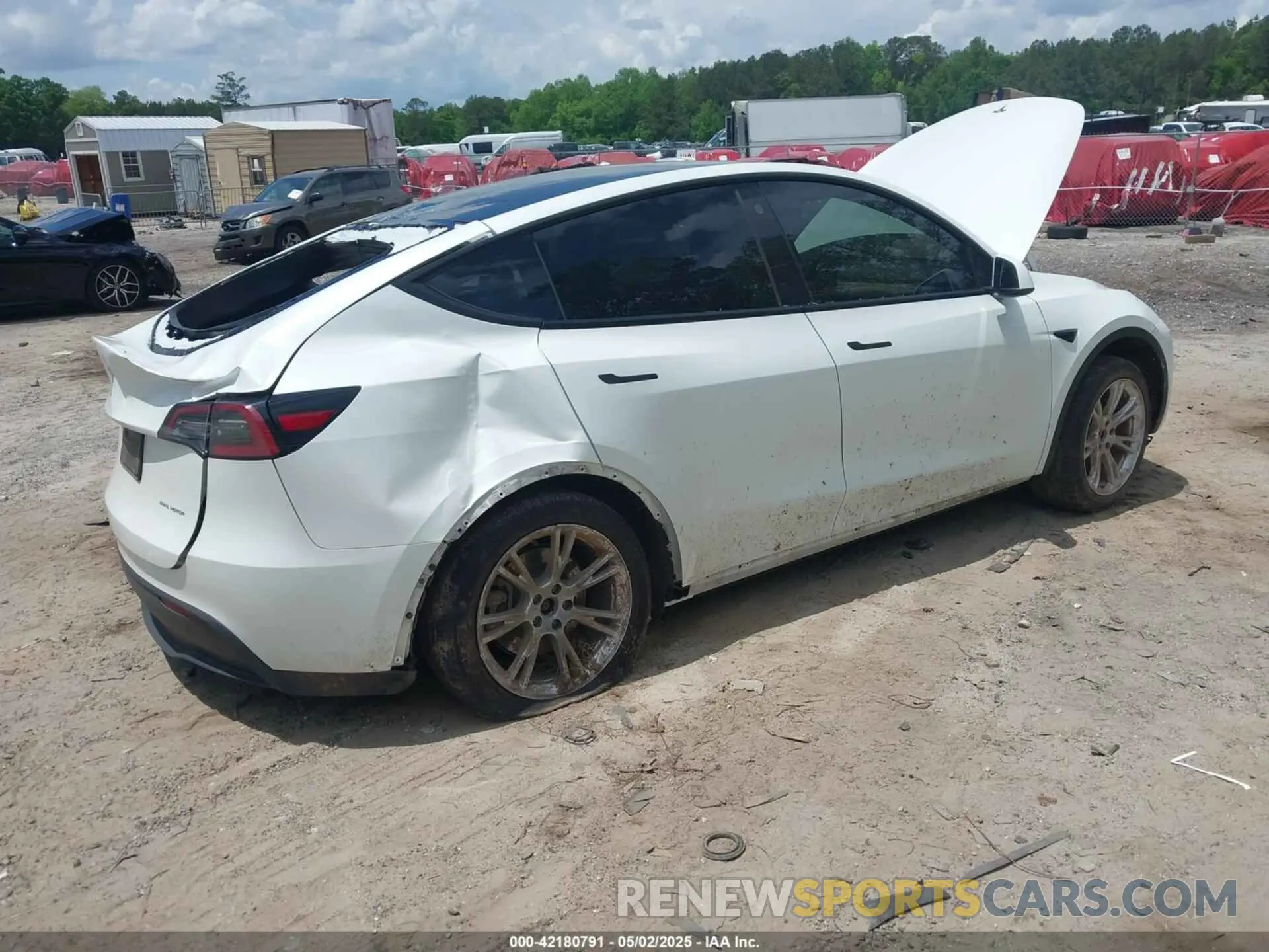 4 fotografías del automóvil dañado 7SAYGDEEXPF662919 TESLA MODEL Y 2023