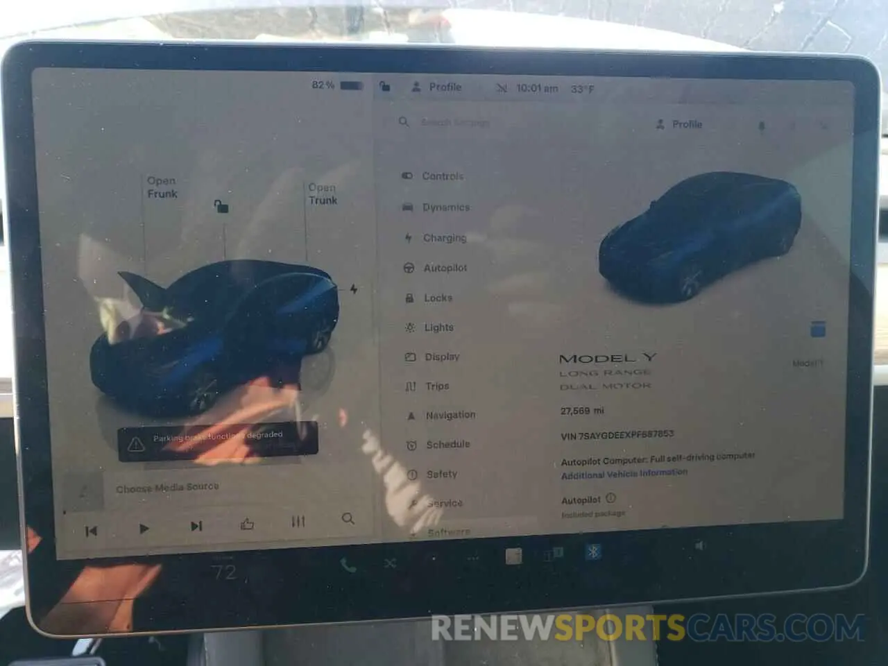 9 fotografías del automóvil dañado 7SAYGDEEXPF687853 TESLA MODEL Y 2023