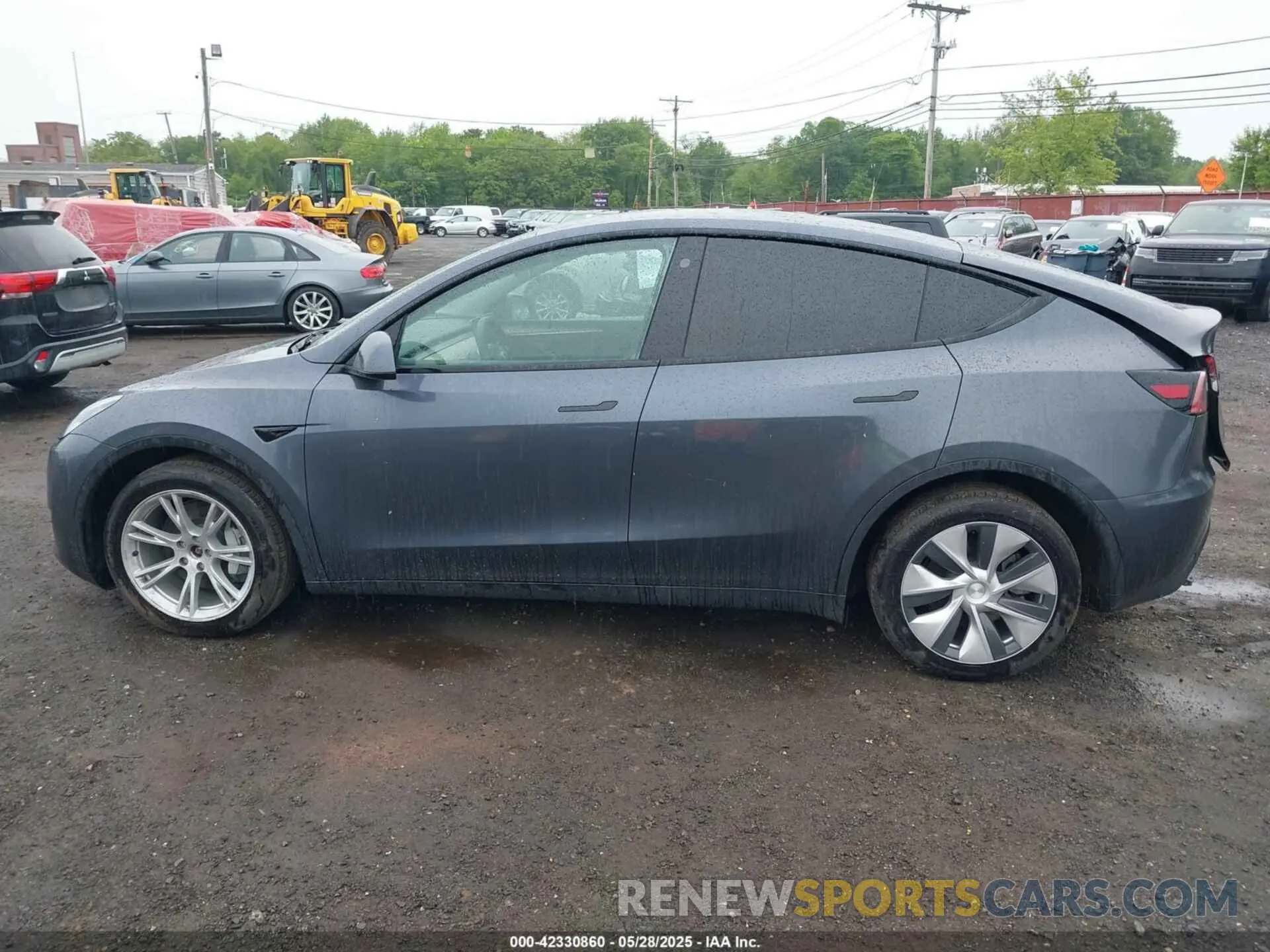 14 fotografías del automóvil dañado 7SAYGDEEXPF699677 TESLA MODEL Y 2023