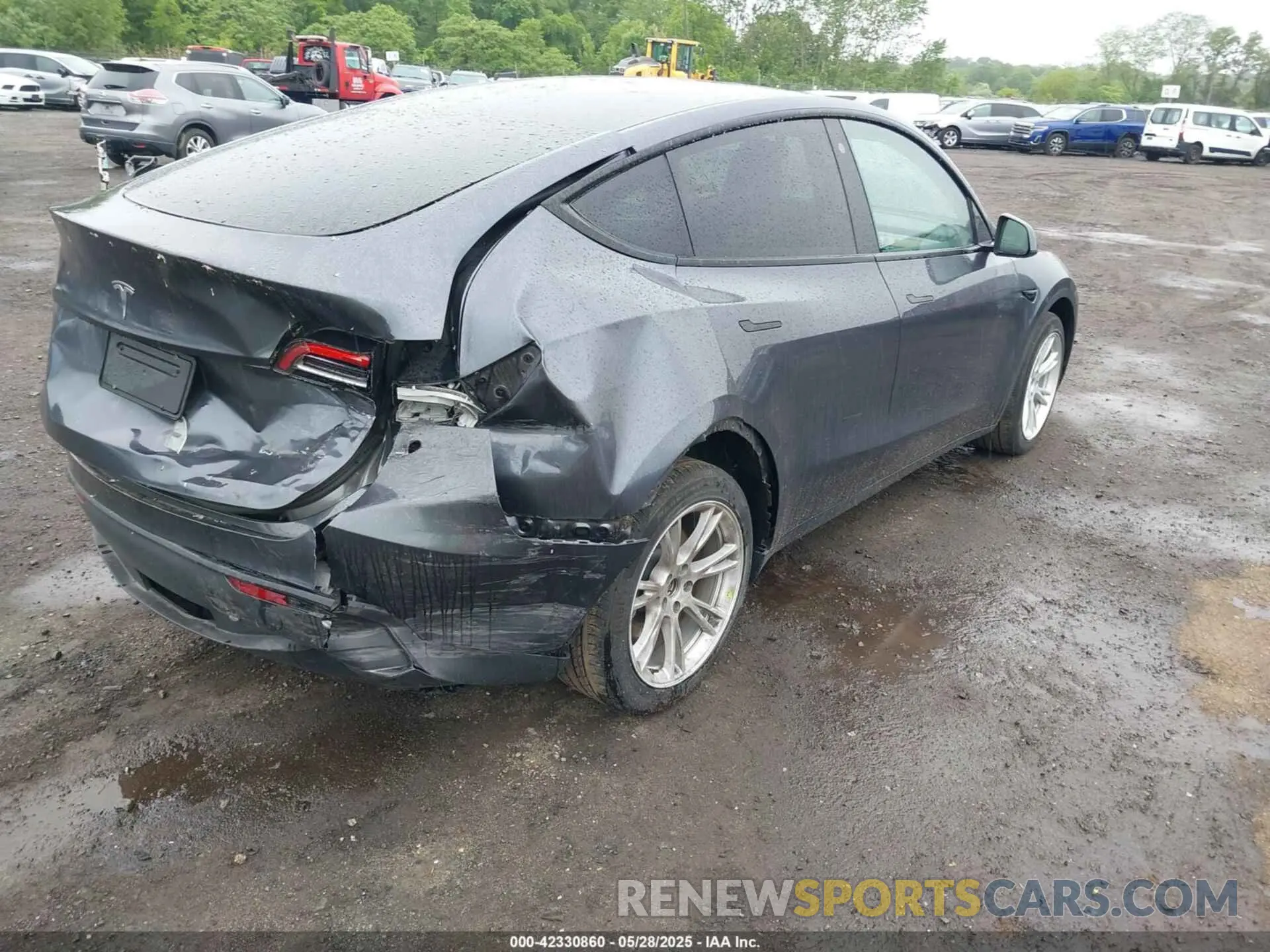 4 fotografías del automóvil dañado 7SAYGDEEXPF699677 TESLA MODEL Y 2023