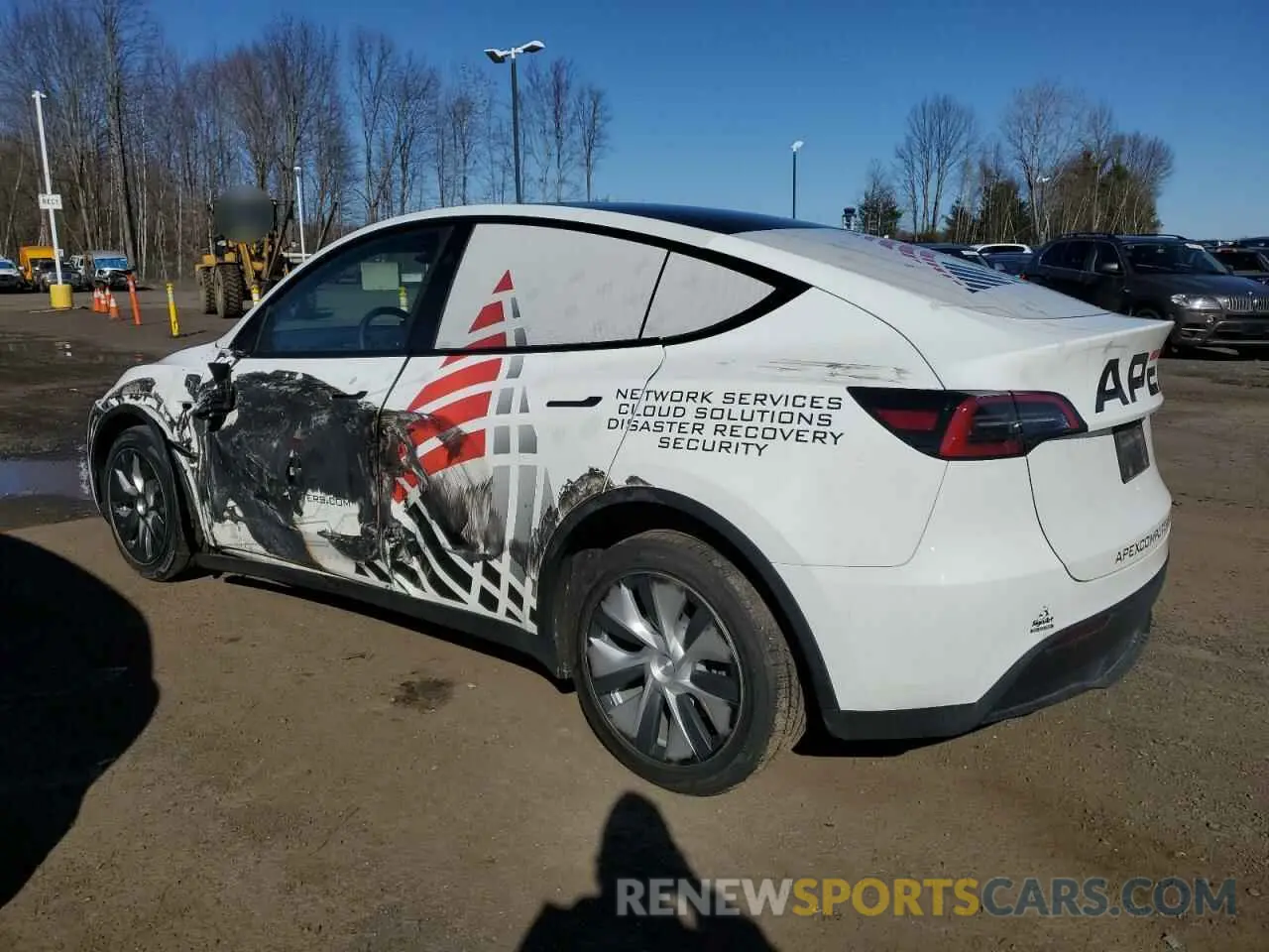 2 fotografías del automóvil dañado 7SAYGDEEXPF805061 TESLA MODEL Y 2023