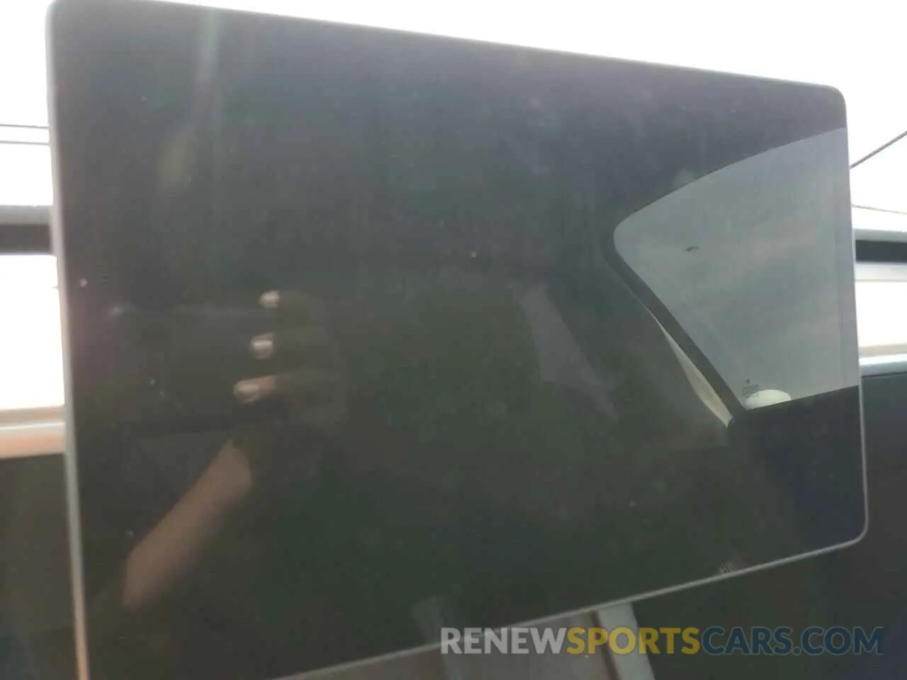 9 fotografías del automóvil dañado 7SAYGDEEXPF827903 TESLA MODEL Y 2023