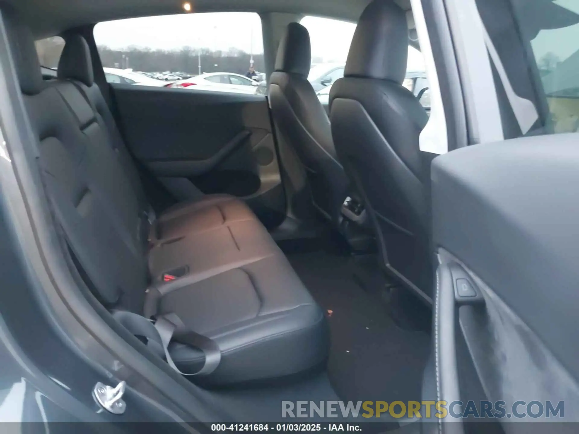 8 fotografías del automóvil dañado 7SAYGDEEXPF865549 TESLA MODEL Y 2023