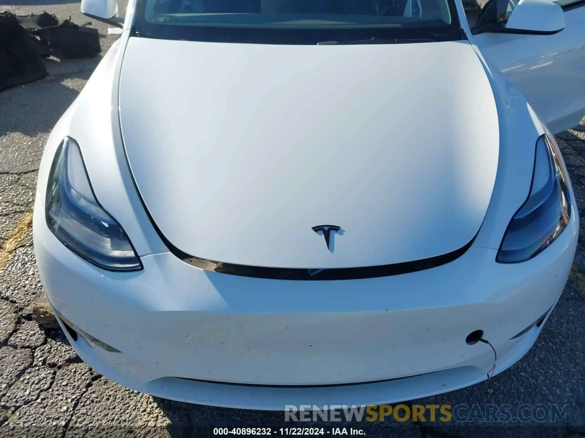 10 fotografías del automóvil dañado 7SAYGDEEXPF896297 TESLA MODEL Y 2023