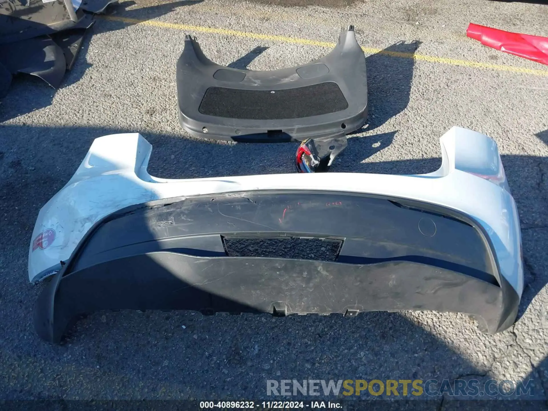 12 fotografías del automóvil dañado 7SAYGDEEXPF896297 TESLA MODEL Y 2023