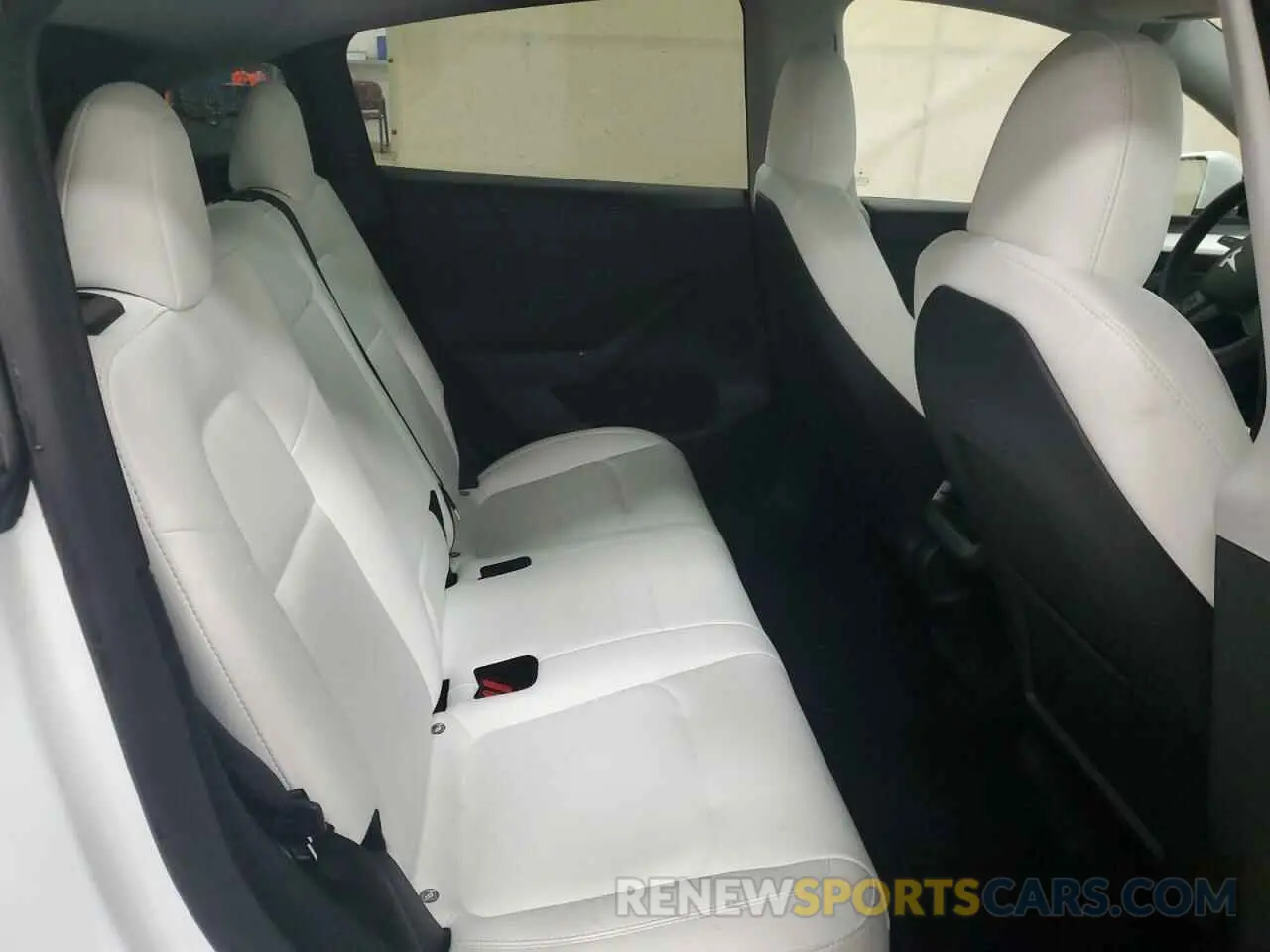 10 fotografías del automóvil dañado 7SAYGDEF0PF830804 TESLA MODEL Y 2023