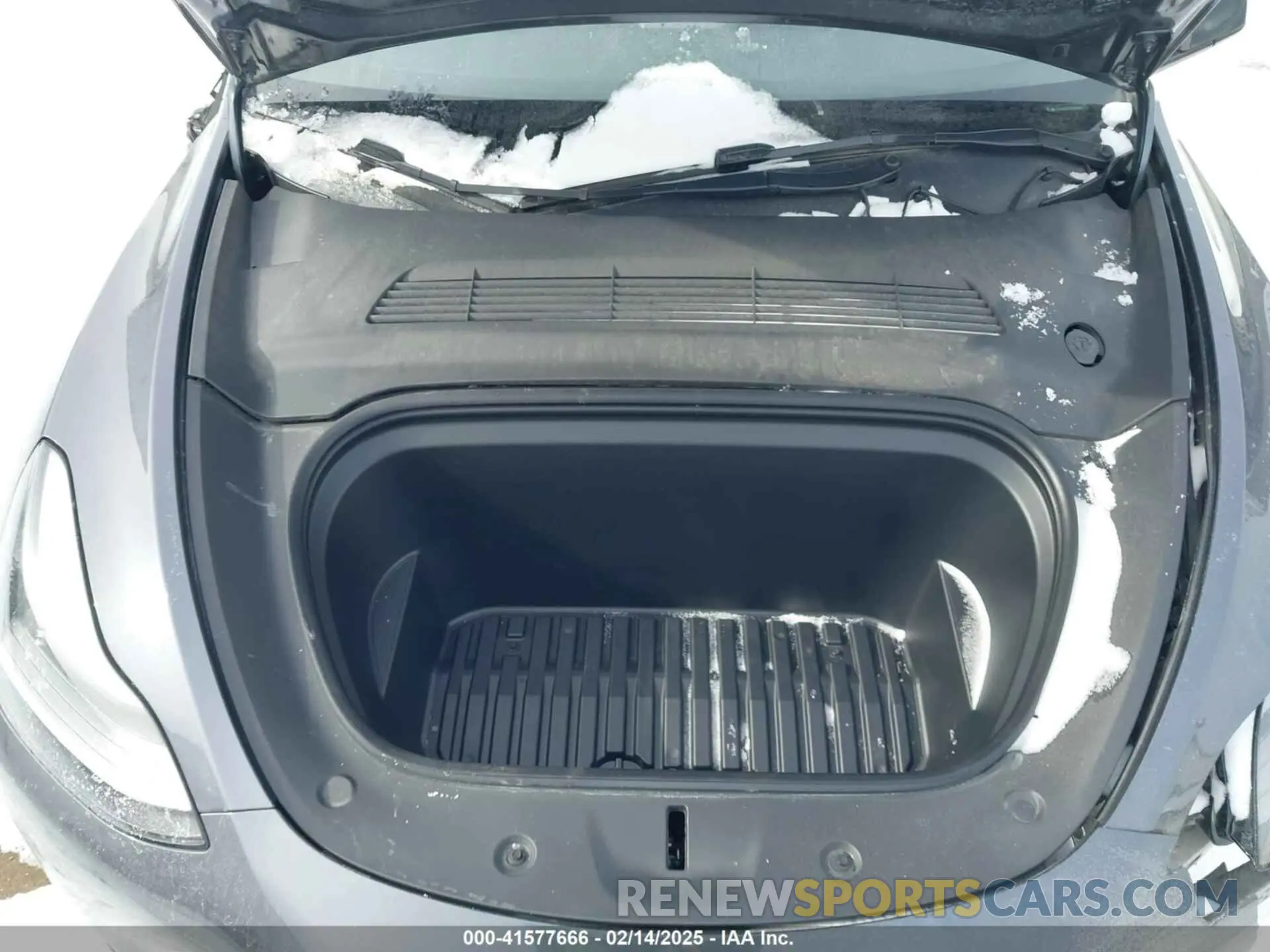 10 fotografías del automóvil dañado 7SAYGDEF0PF898181 TESLA MODEL Y 2023