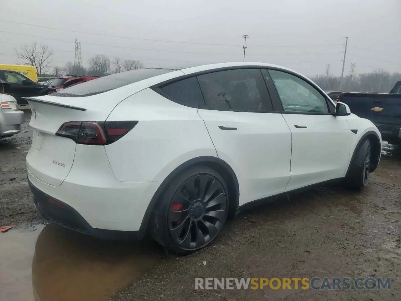 3 fotografías del automóvil dañado 7SAYGDEF1PF714446 TESLA MODEL Y 2023