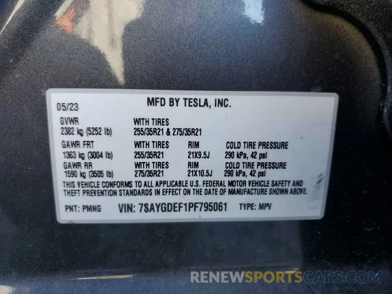 13 fotografías del automóvil dañado 7SAYGDEF1PF795061 TESLA MODEL Y 2023