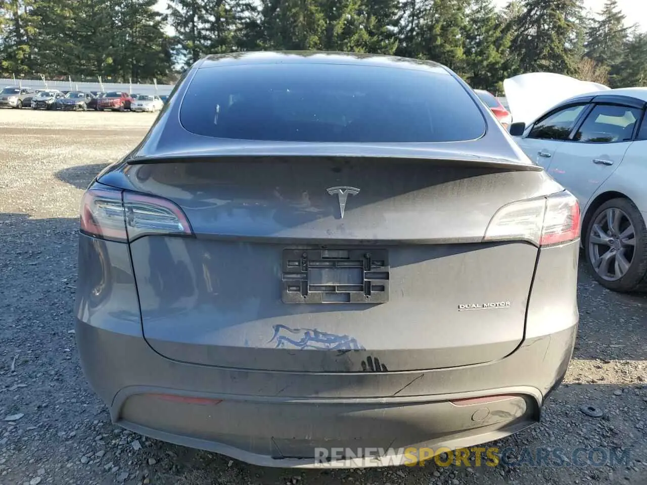 6 fotografías del automóvil dañado 7SAYGDEF1PF795061 TESLA MODEL Y 2023