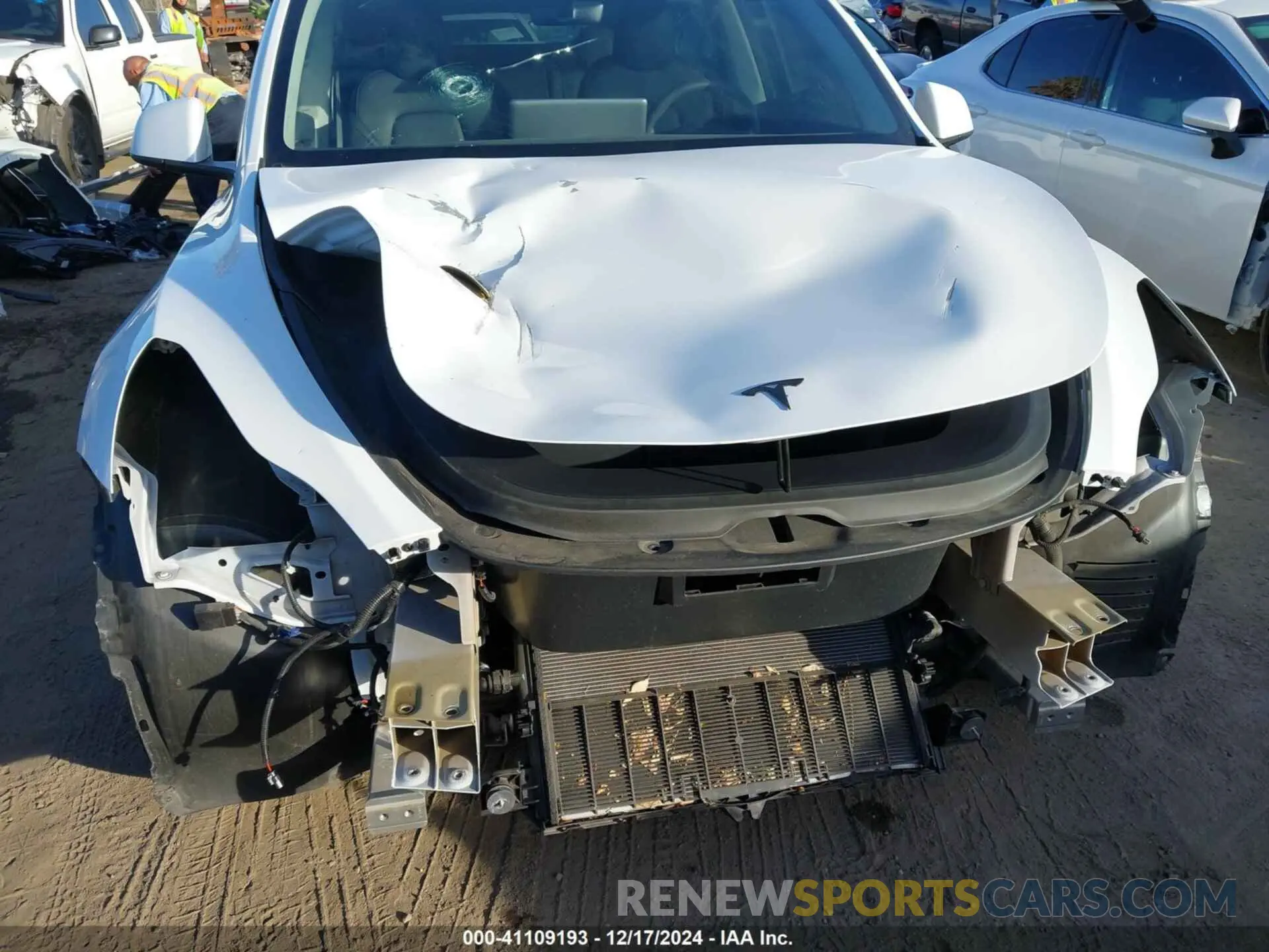 6 fotografías del automóvil dañado 7SAYGDEF1PF838488 TESLA MODEL Y 2023