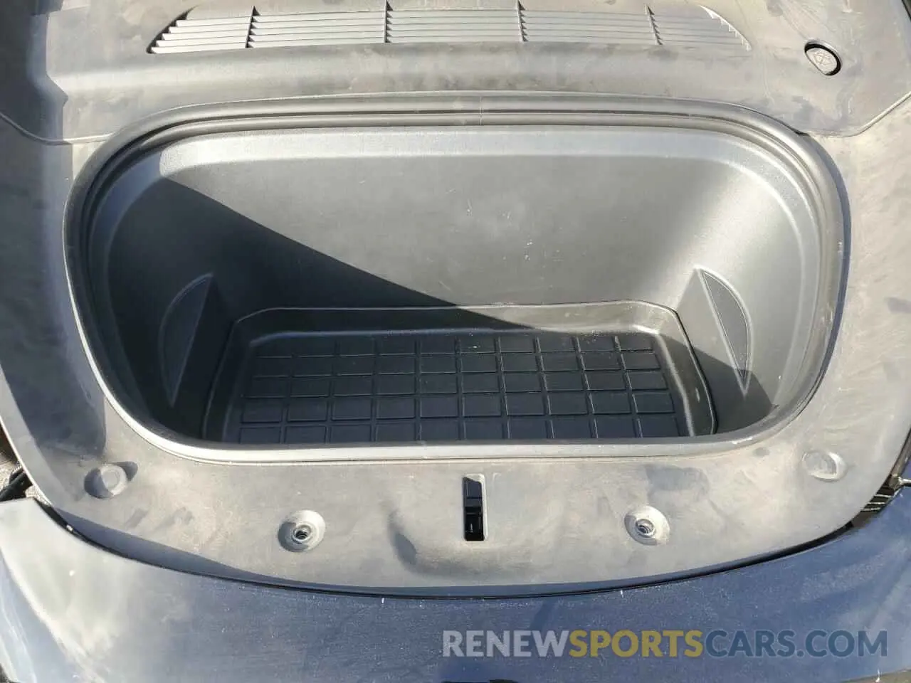13 fotografías del automóvil dañado 7SAYGDEF1PF856375 TESLA MODEL Y 2023