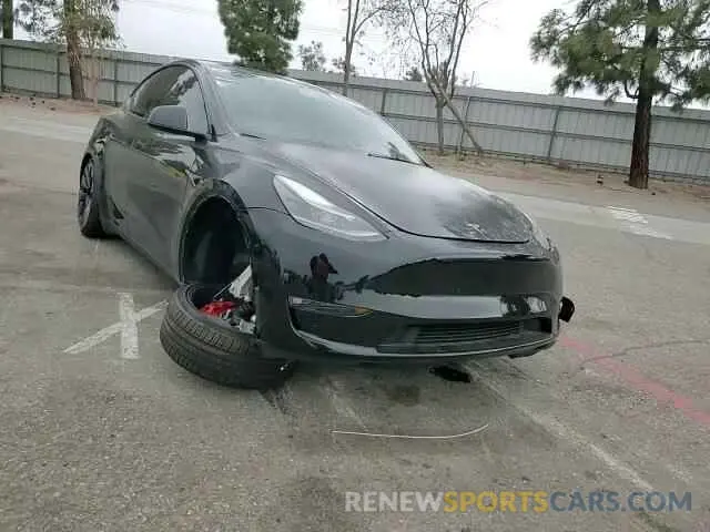 11 fotografías del automóvil dañado 7SAYGDEF1PF905820 TESLA MODEL Y 2023
