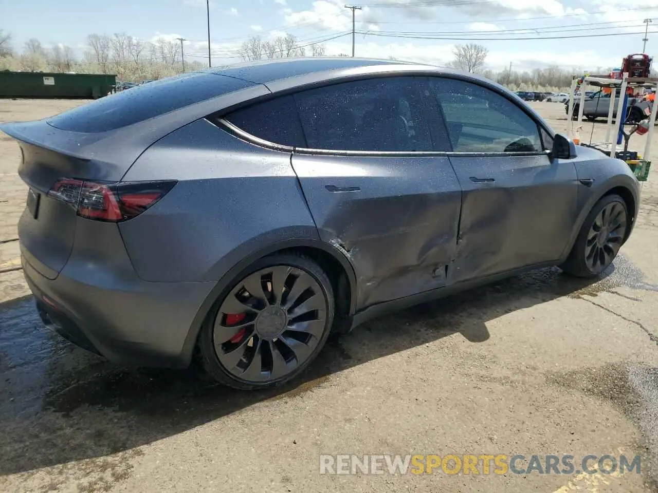 3 fotografías del automóvil dañado 7SAYGDEF2PF709336 TESLA MODEL Y 2023