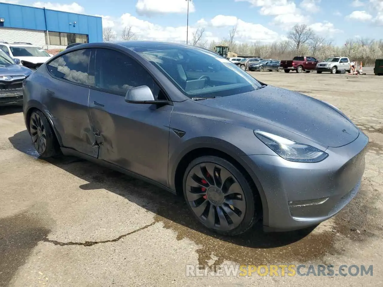 4 fotografías del automóvil dañado 7SAYGDEF2PF709336 TESLA MODEL Y 2023