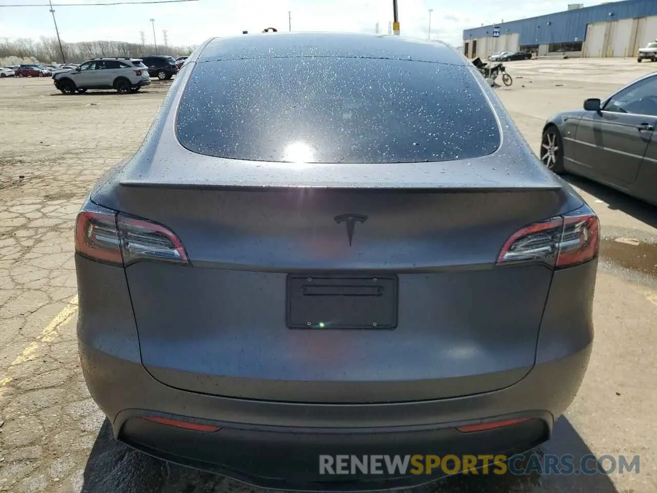 6 fotografías del automóvil dañado 7SAYGDEF2PF709336 TESLA MODEL Y 2023