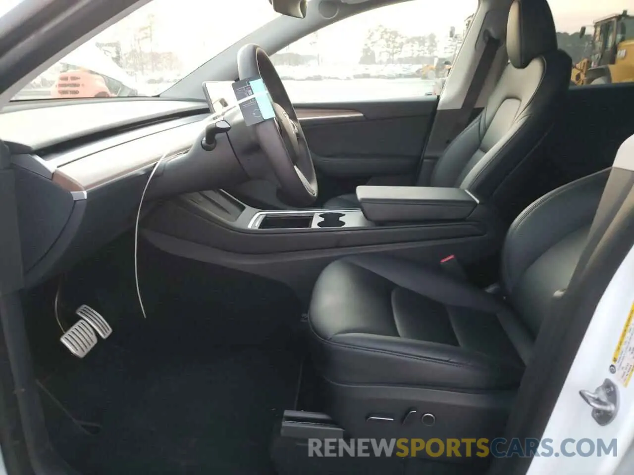 7 fotografías del automóvil dañado 7SAYGDEF2PF754065 TESLA MODEL Y 2023