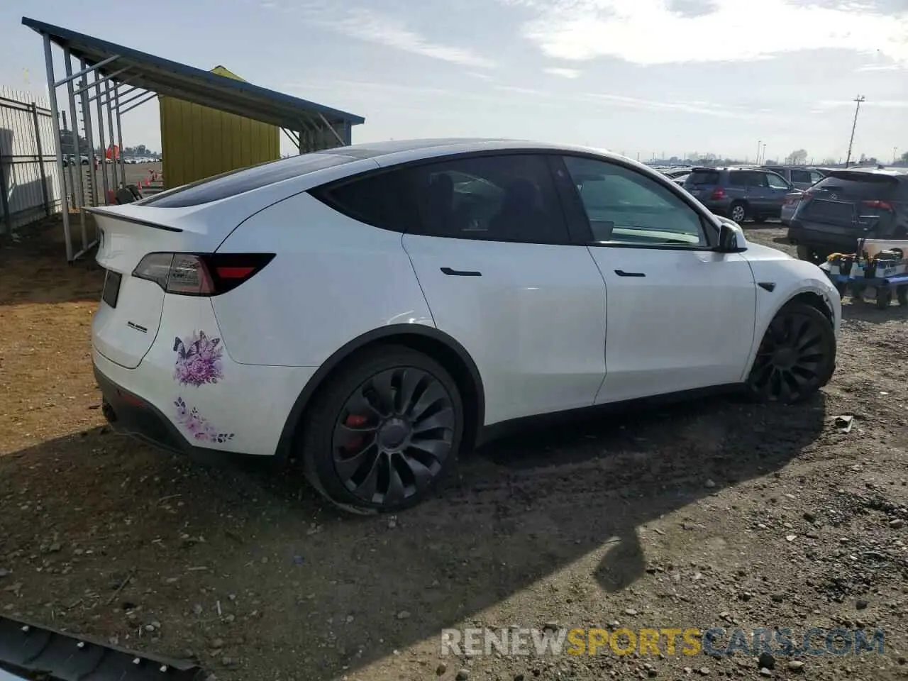 3 fotografías del automóvil dañado 7SAYGDEF2PF763753 TESLA MODEL Y 2023
