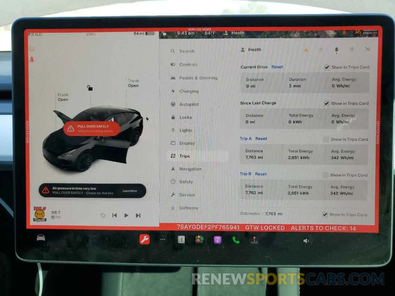 9 fotografías del automóvil dañado 7SAYGDEF2PF765941 TESLA MODEL Y 2023