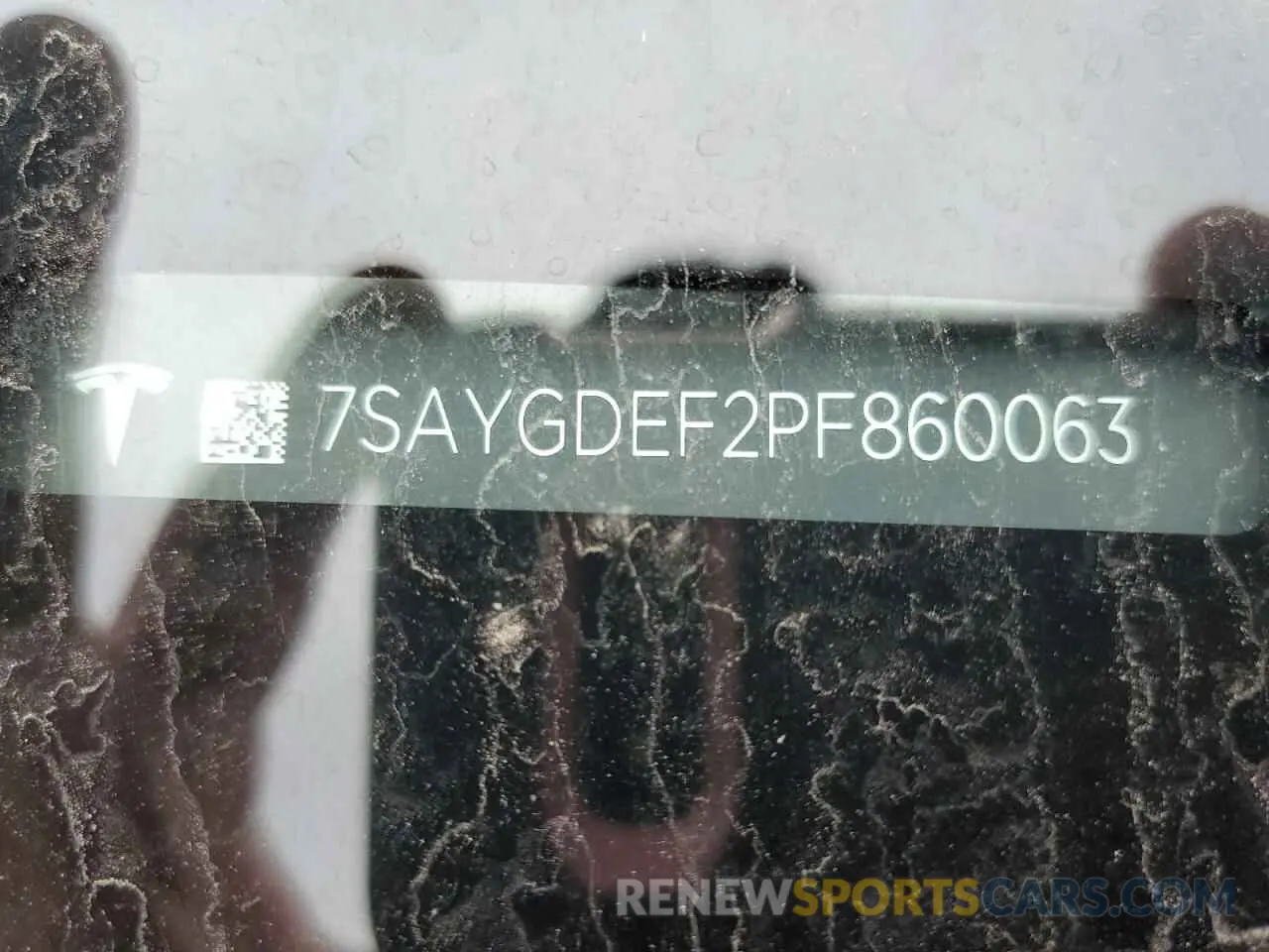 13 fotografías del automóvil dañado 7SAYGDEF2PF860063 TESLA MODEL Y 2023