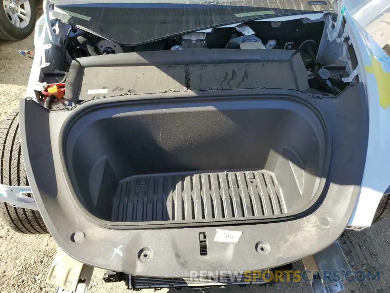 12 fotografías del automóvil dañado 7SAYGDEF2PF943315 TESLA MODEL Y 2023