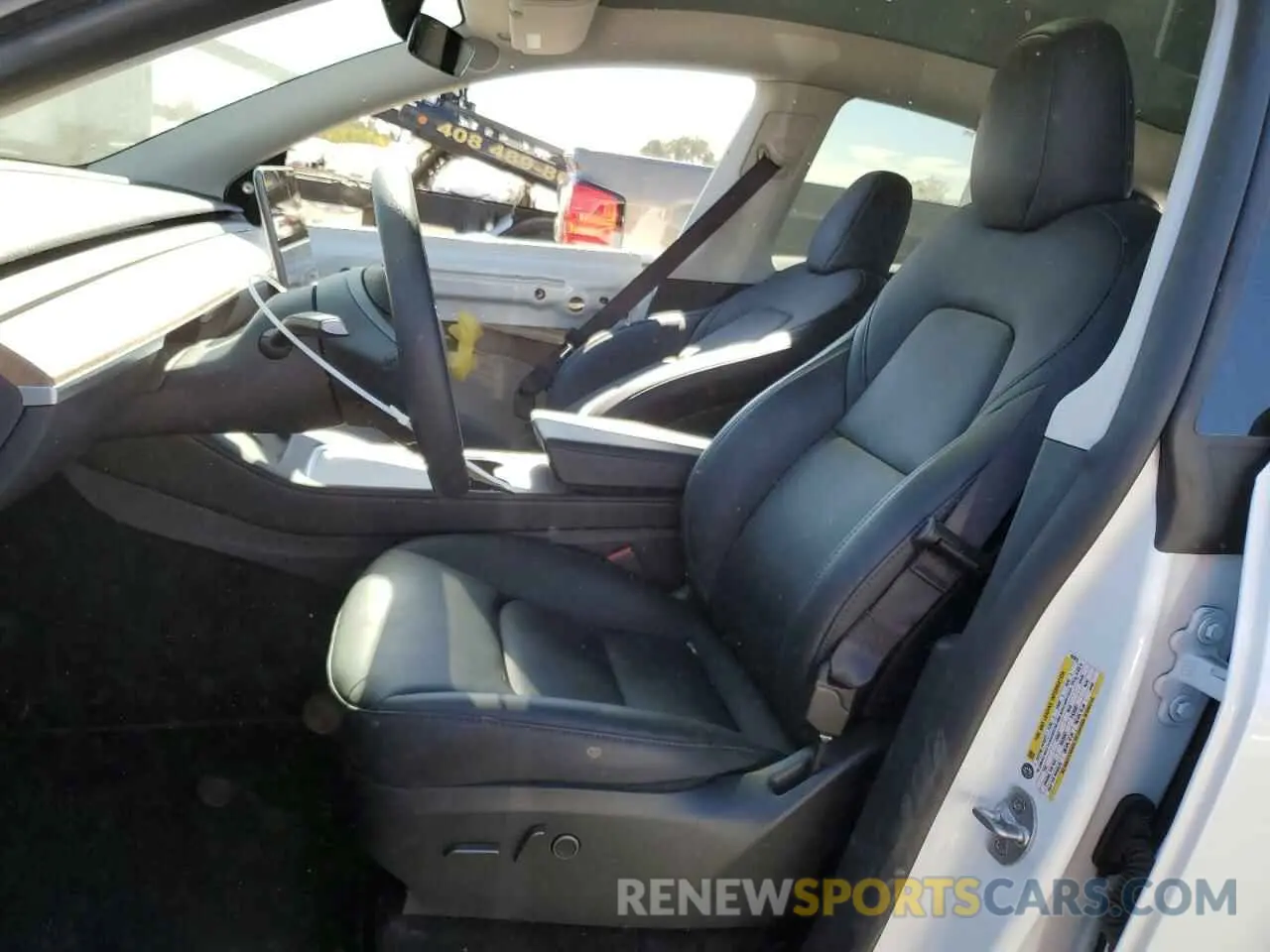 7 fotografías del automóvil dañado 7SAYGDEF2PF943315 TESLA MODEL Y 2023