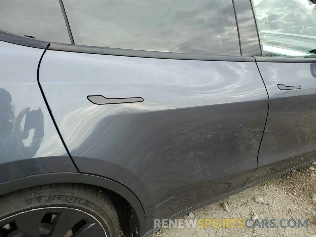 10 fotografías del automóvil dañado 7SAYGDEF3PF705733 TESLA MODEL Y 2023