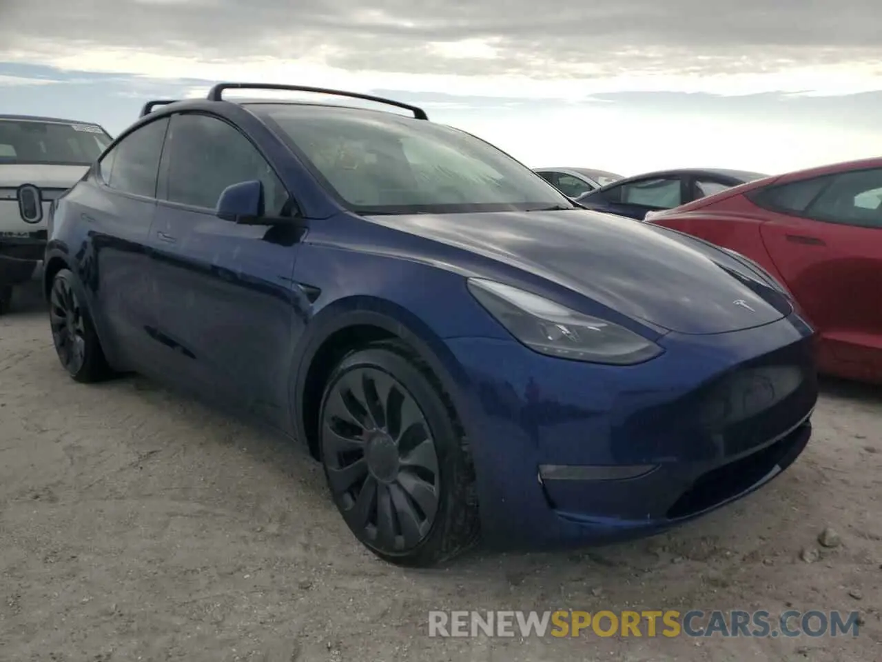 4 fotografías del automóvil dañado 7SAYGDEF3PF904751 TESLA MODEL Y 2023