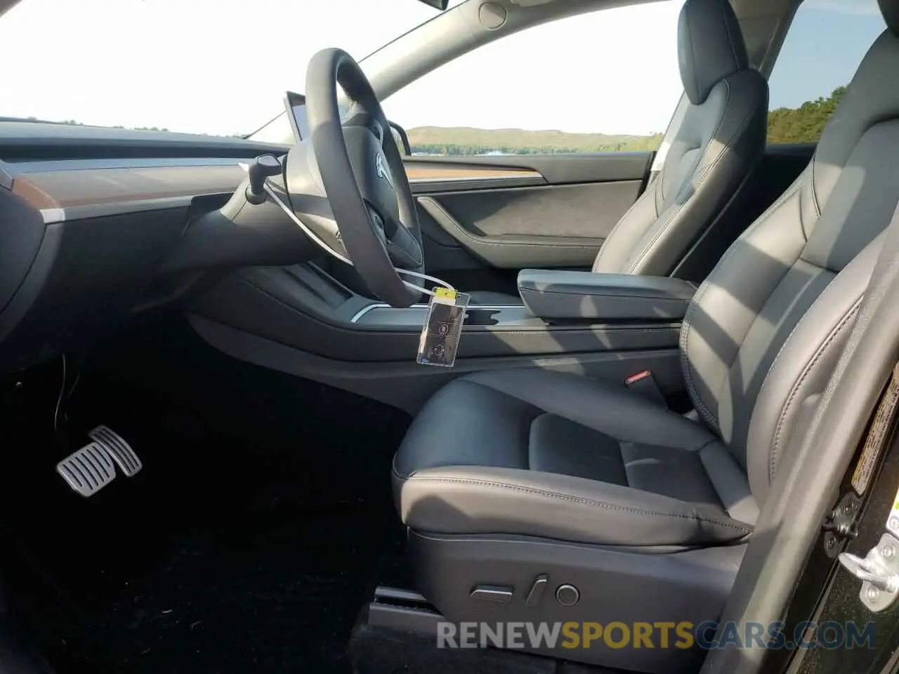 7 fotografías del automóvil dañado 7SAYGDEF3PF921470 TESLA MODEL Y 2023