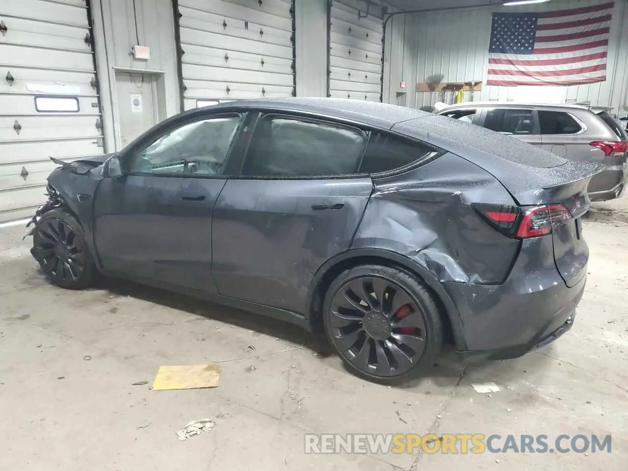 2 fotografías del automóvil dañado 7SAYGDEF3PF965727 TESLA MODEL Y 2023