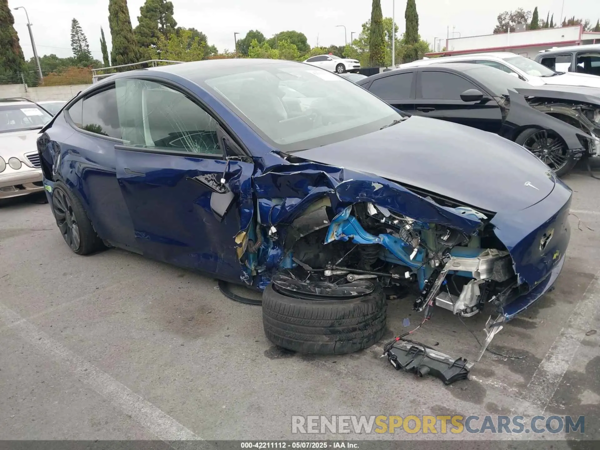 1 fotografías del automóvil dañado 7SAYGDEF4PF709015 TESLA MODEL Y 2023