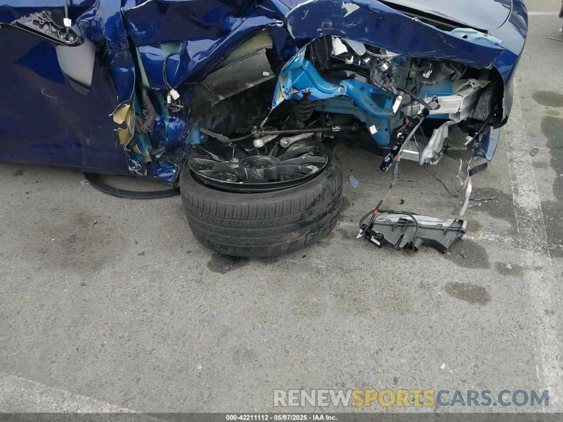 11 fotografías del automóvil dañado 7SAYGDEF4PF709015 TESLA MODEL Y 2023