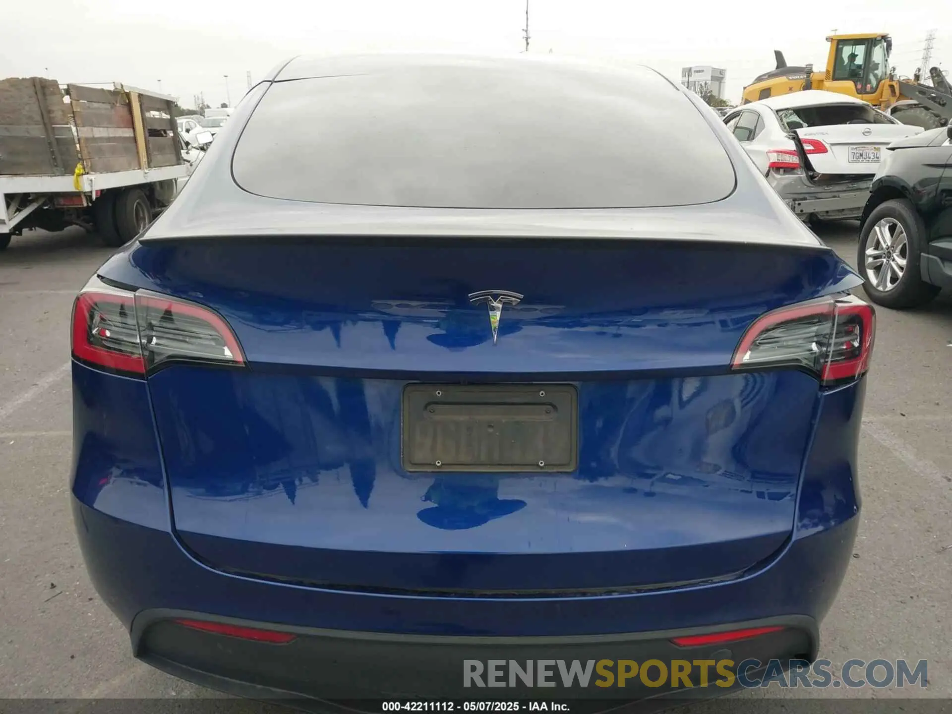 16 fotografías del automóvil dañado 7SAYGDEF4PF709015 TESLA MODEL Y 2023