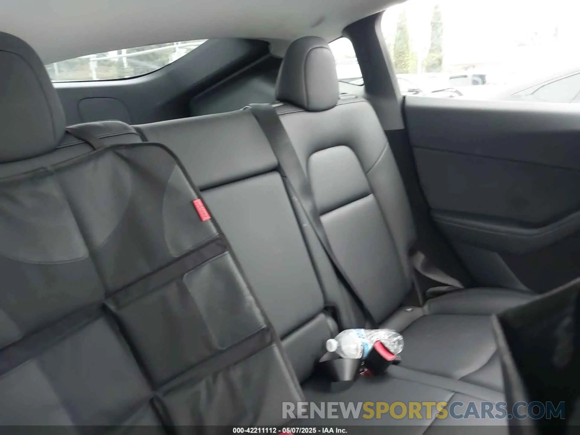 8 fotografías del automóvil dañado 7SAYGDEF4PF709015 TESLA MODEL Y 2023