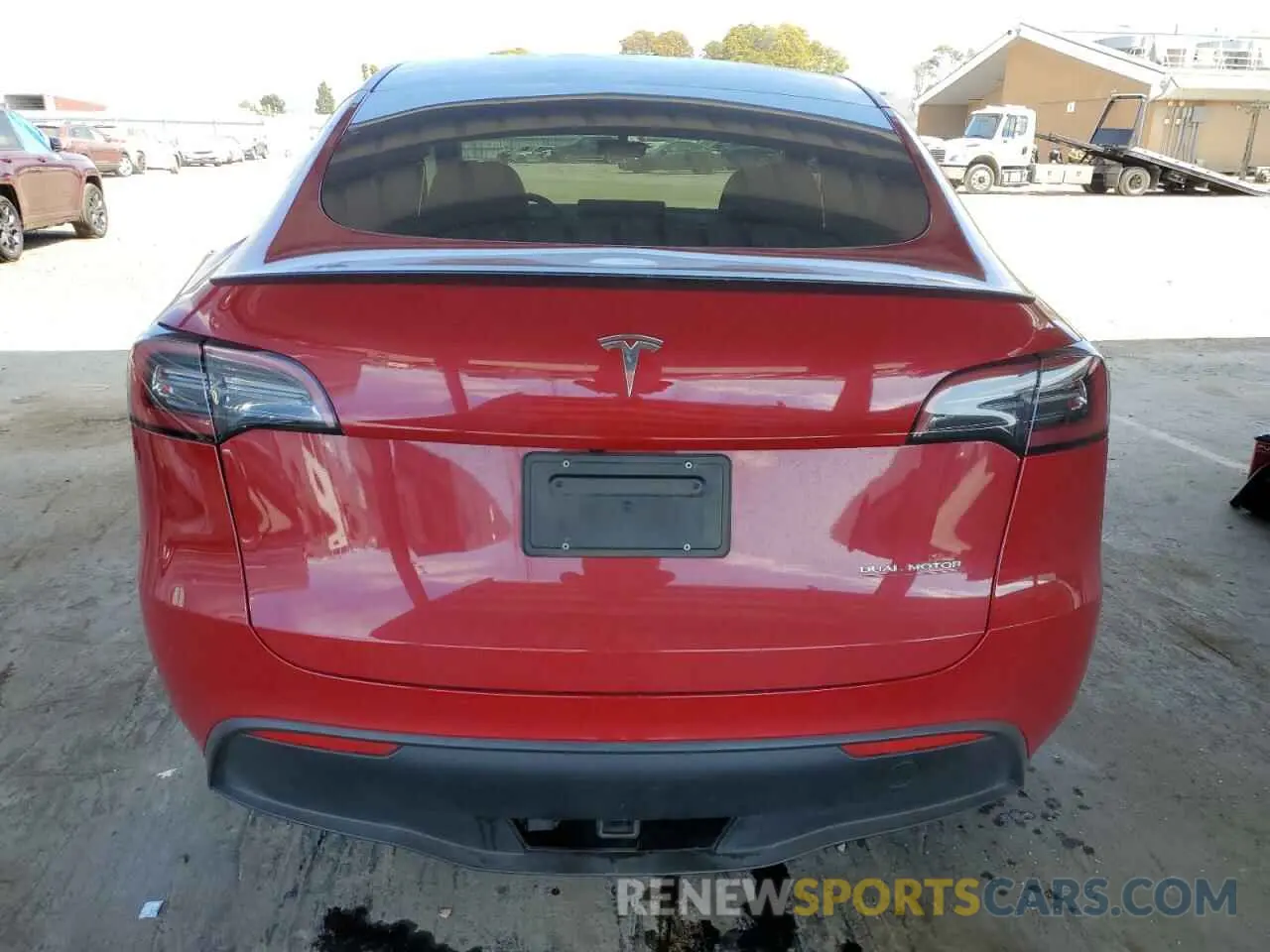 6 fotografías del automóvil dañado 7SAYGDEF4PF738417 TESLA MODEL Y 2023