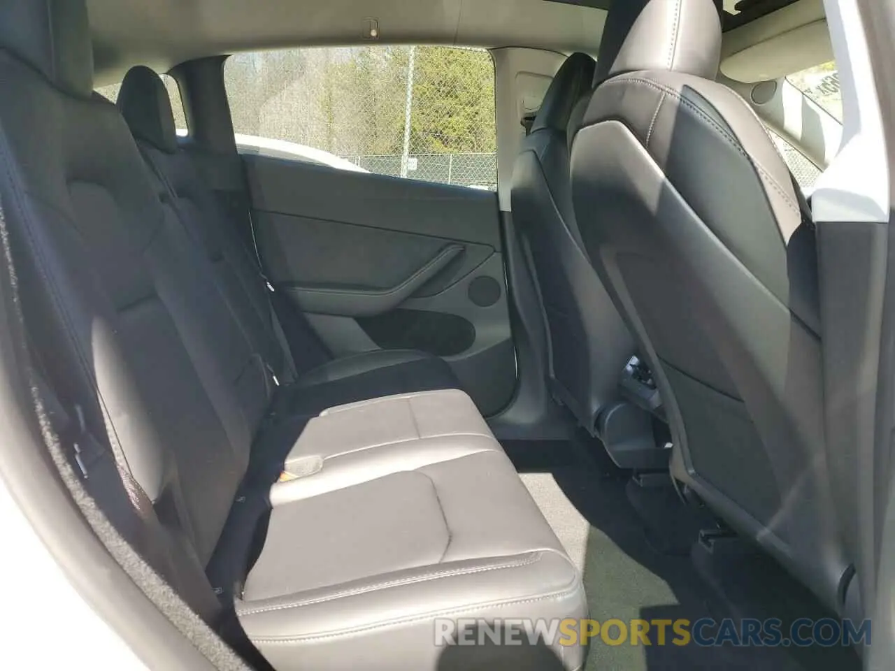 11 fotografías del automóvil dañado 7SAYGDEF4PF779825 TESLA MODEL Y 2023