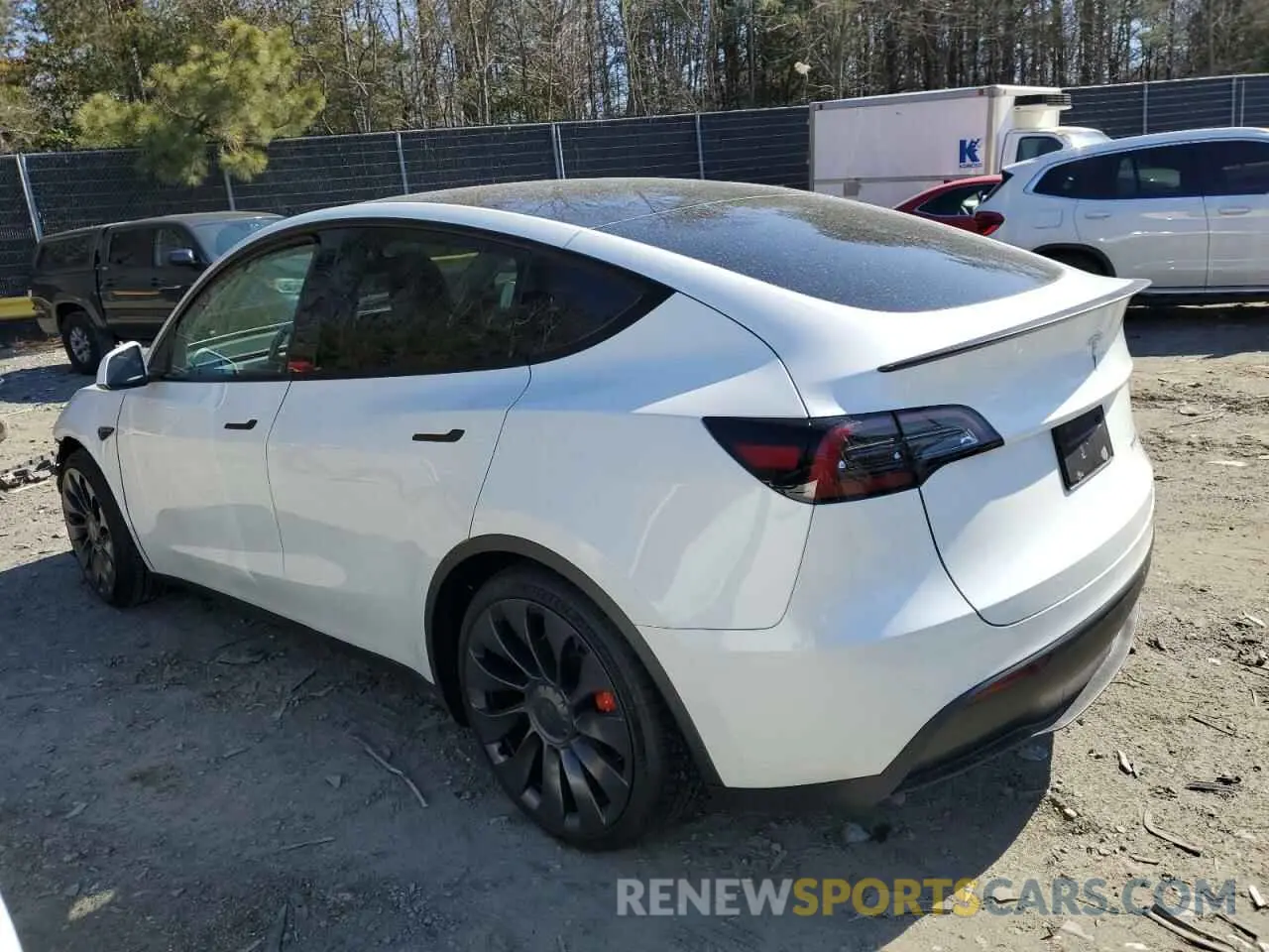 2 fotografías del automóvil dañado 7SAYGDEF4PF779825 TESLA MODEL Y 2023