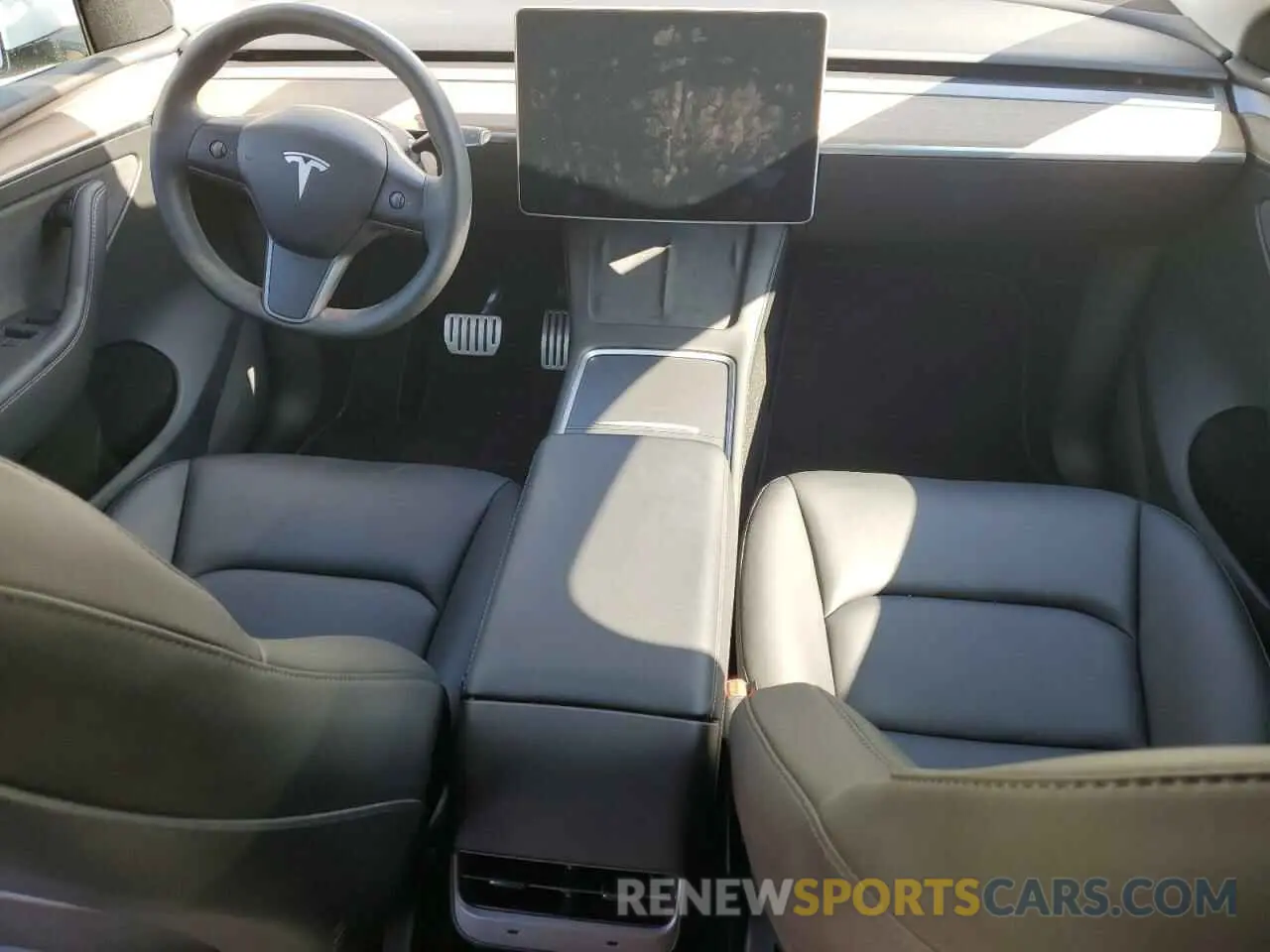 8 fotografías del automóvil dañado 7SAYGDEF4PF779825 TESLA MODEL Y 2023