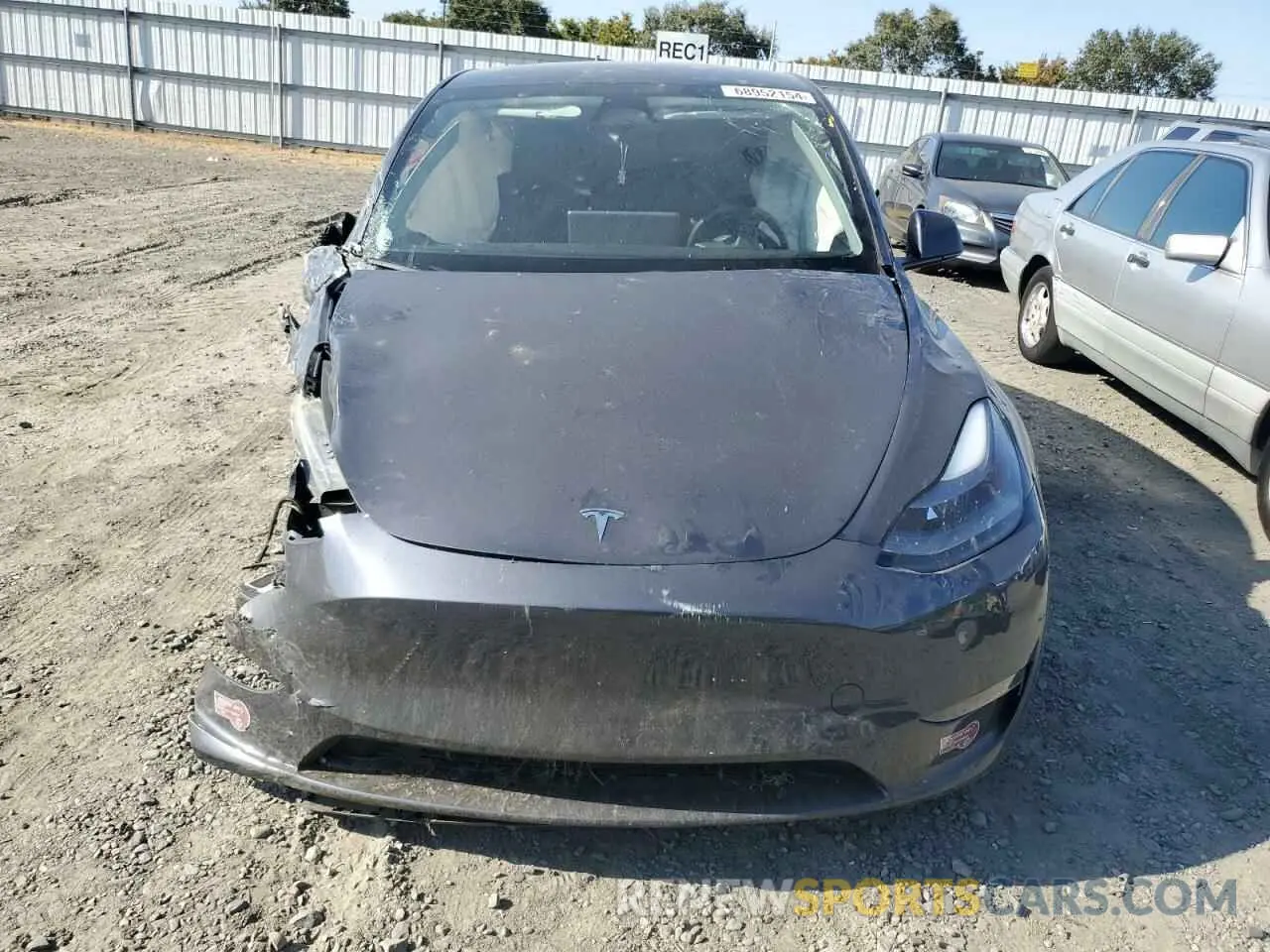 5 fotografías del automóvil dañado 7SAYGDEF4PF912339 TESLA MODEL Y 2023