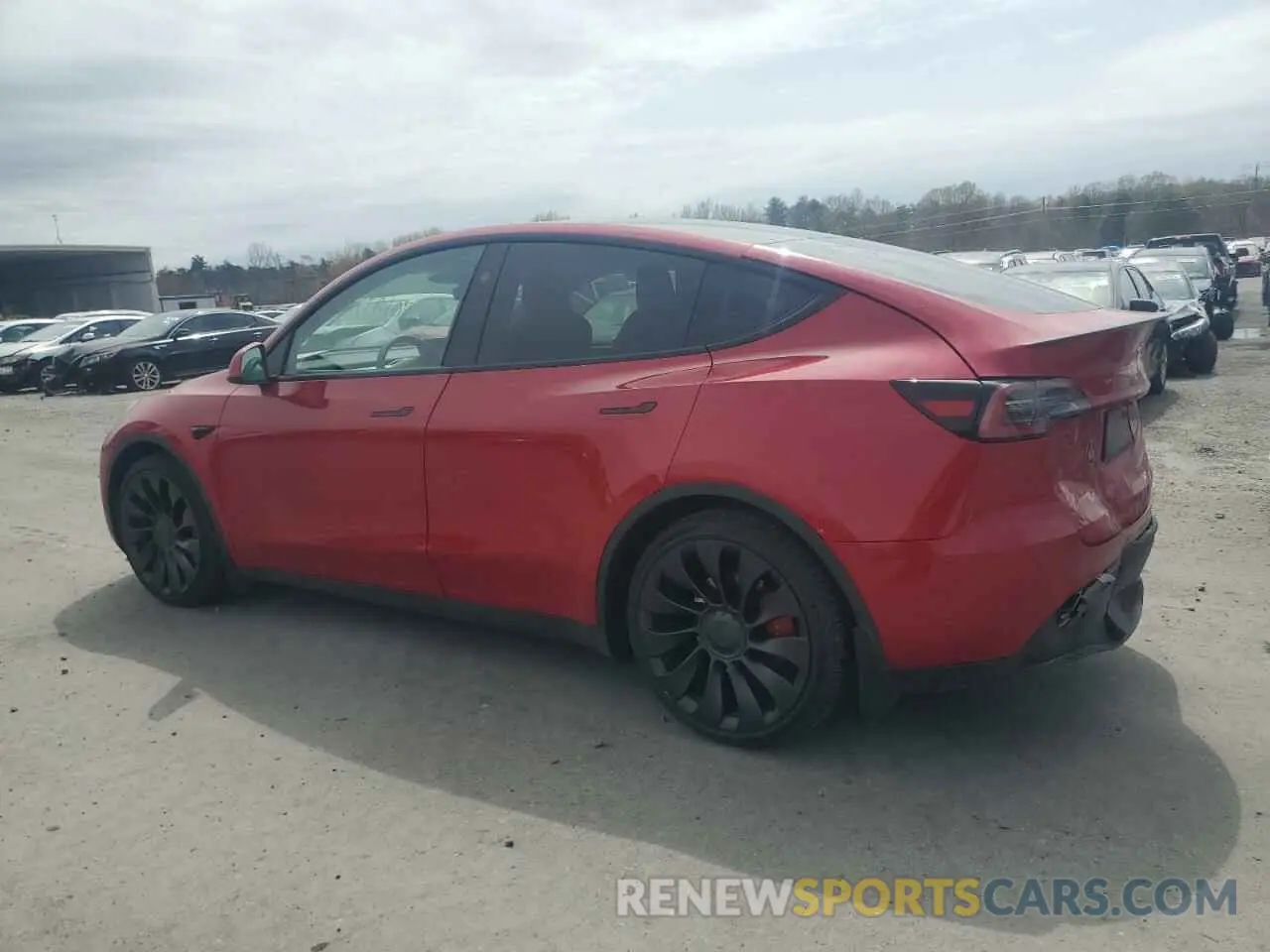 2 fotografías del automóvil dañado 7SAYGDEF4PF960357 TESLA MODEL Y 2023