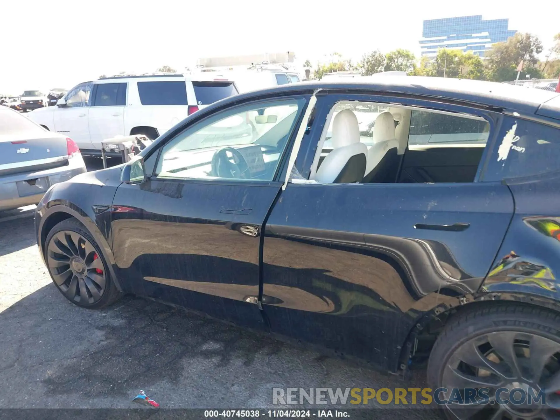 12 fotografías del automóvil dañado 7SAYGDEF5PF663940 TESLA MODEL Y 2023