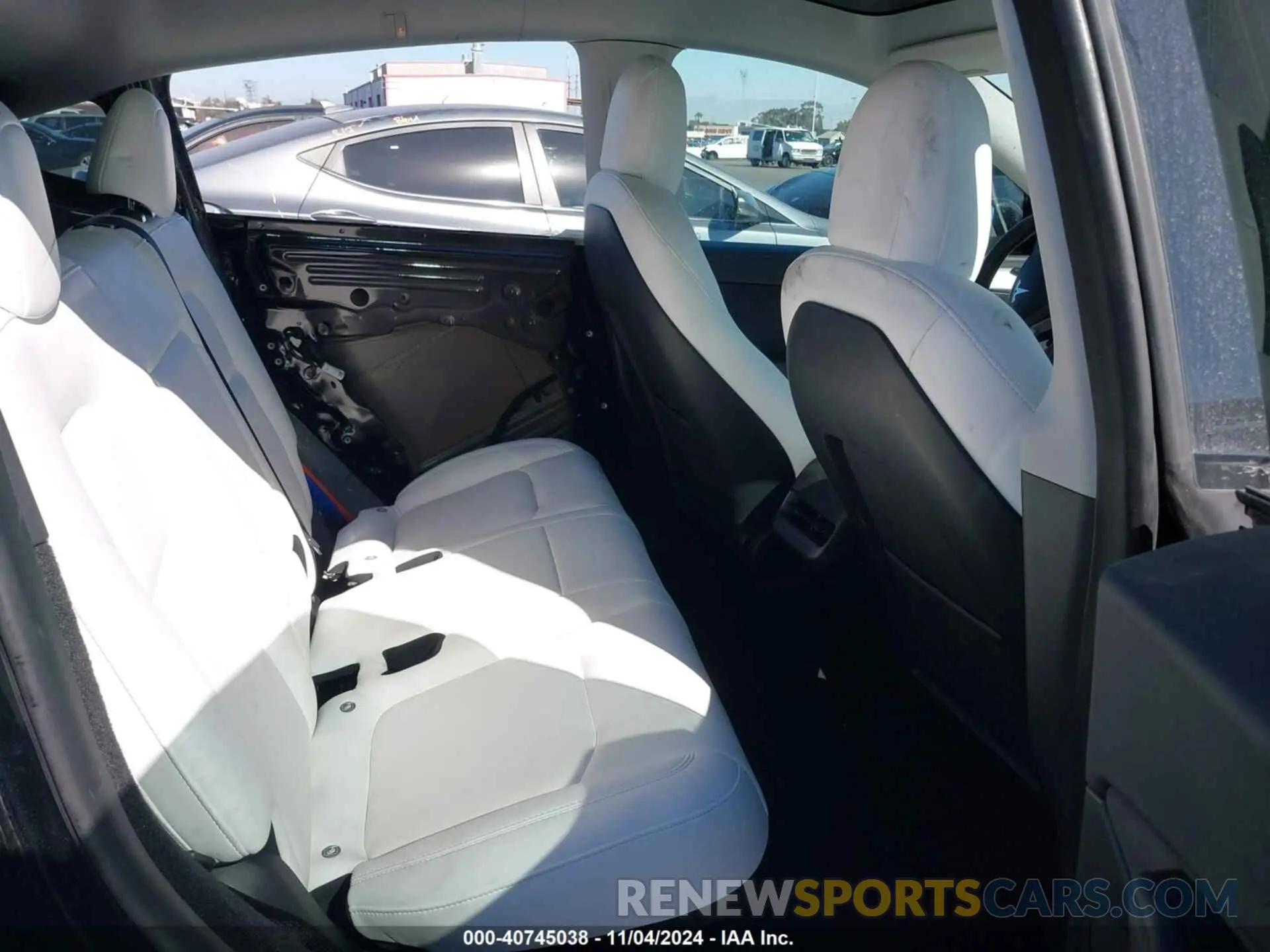 7 fotografías del automóvil dañado 7SAYGDEF5PF663940 TESLA MODEL Y 2023