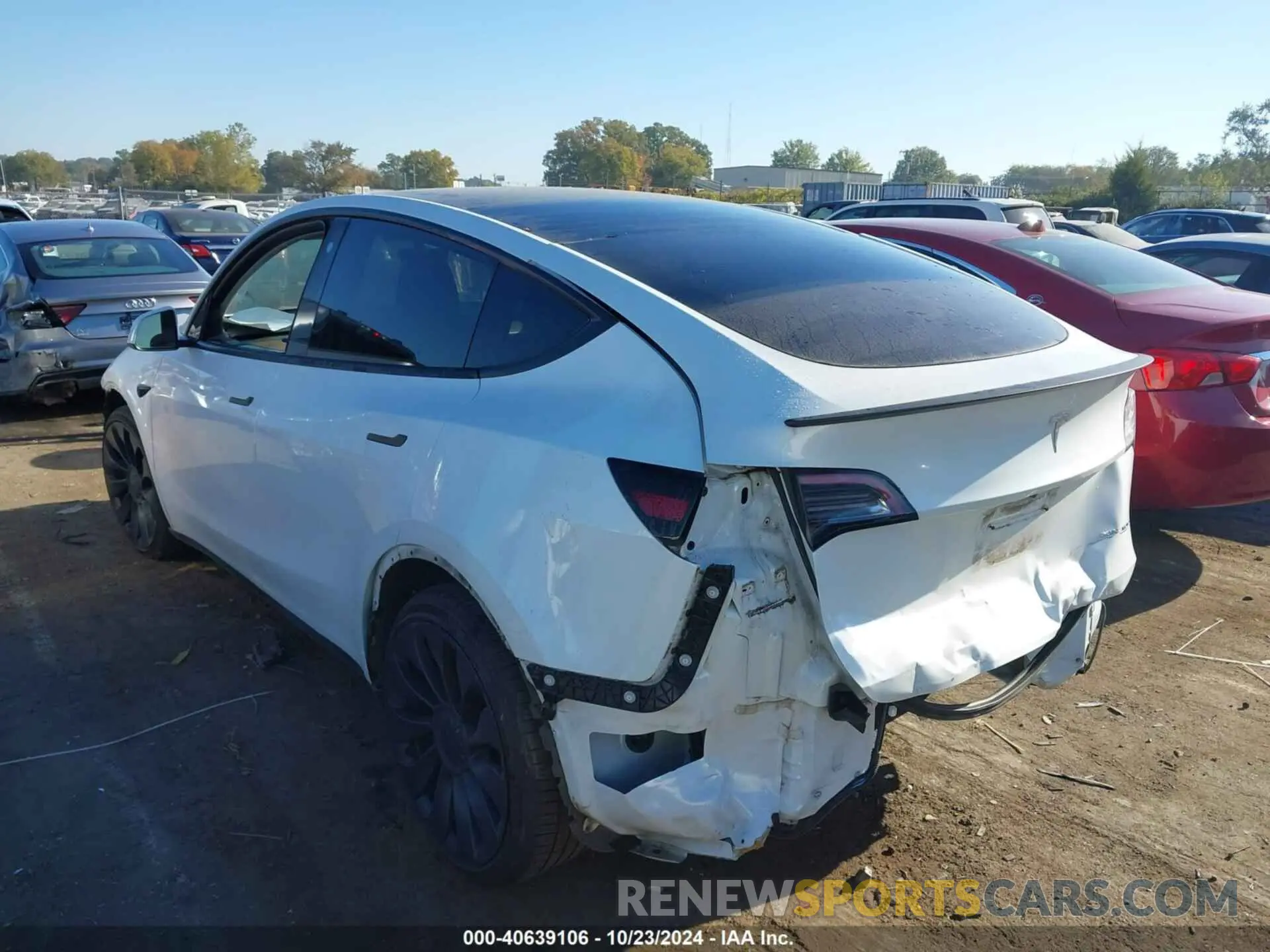 3 fotografías del automóvil dañado 7SAYGDEF5PF666305 TESLA MODEL Y 2023