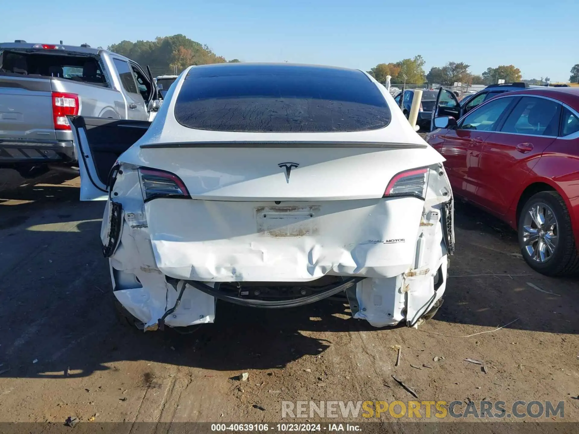 6 fotografías del automóvil dañado 7SAYGDEF5PF666305 TESLA MODEL Y 2023