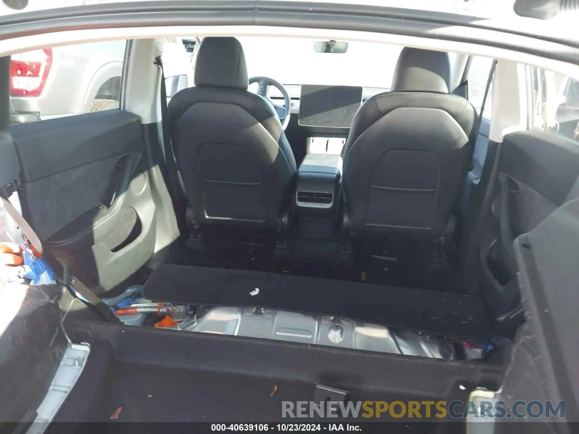 8 fotografías del automóvil dañado 7SAYGDEF5PF666305 TESLA MODEL Y 2023