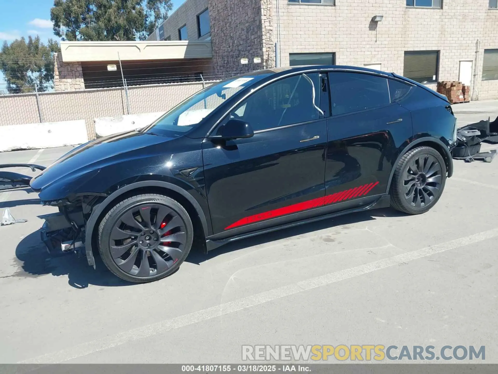 2 fotografías del automóvil dañado 7SAYGDEF5PF793197 TESLA MODEL Y 2023